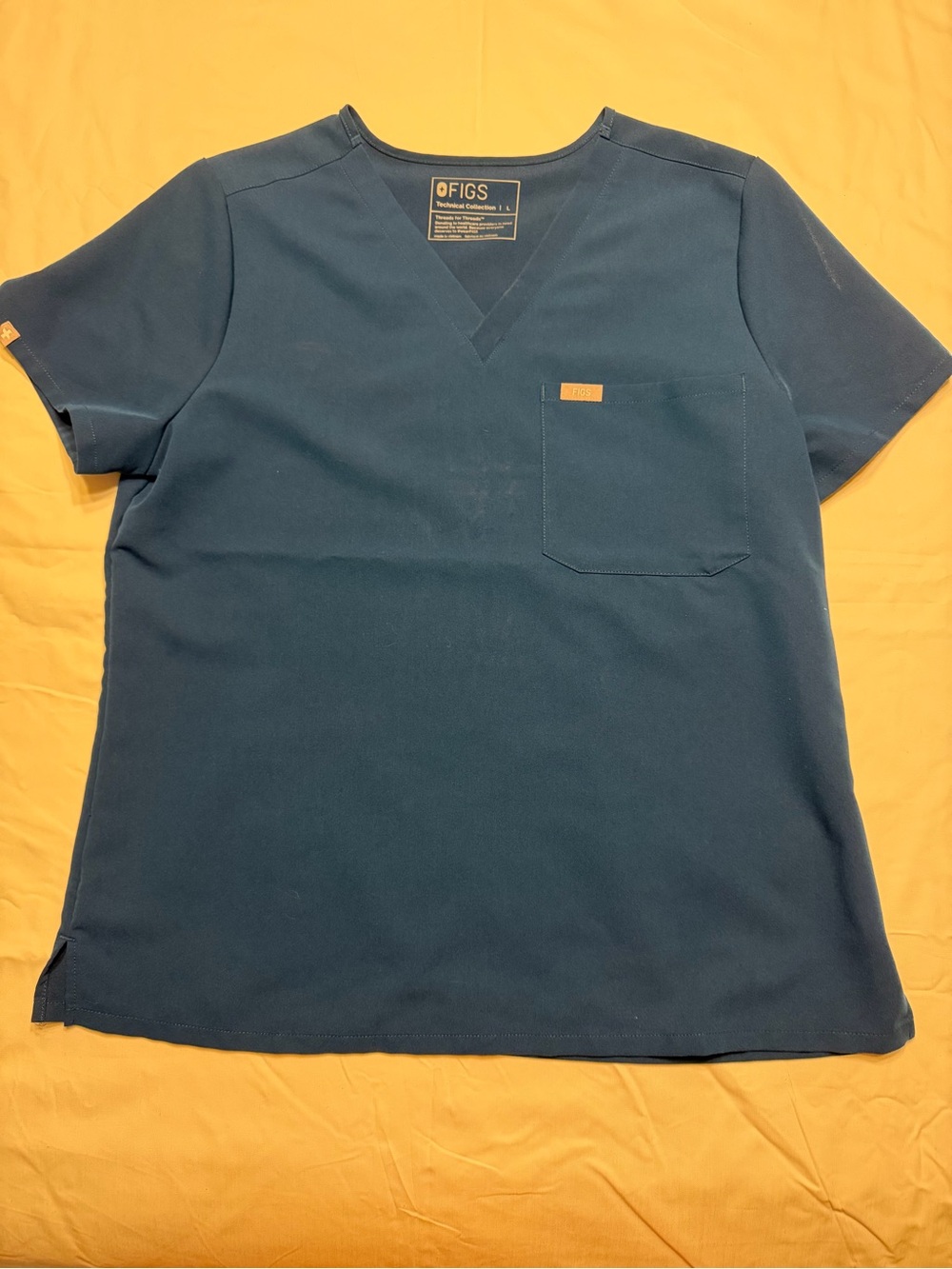 FIGS Deep Reef Catarina Women's Scrub Top Large 1123